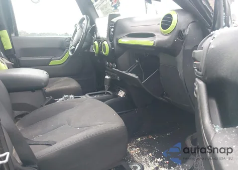 2016 Jeep Wrangler Unlimited Sport from USA, damaged, VIN 1C4BJWDGXGL269728